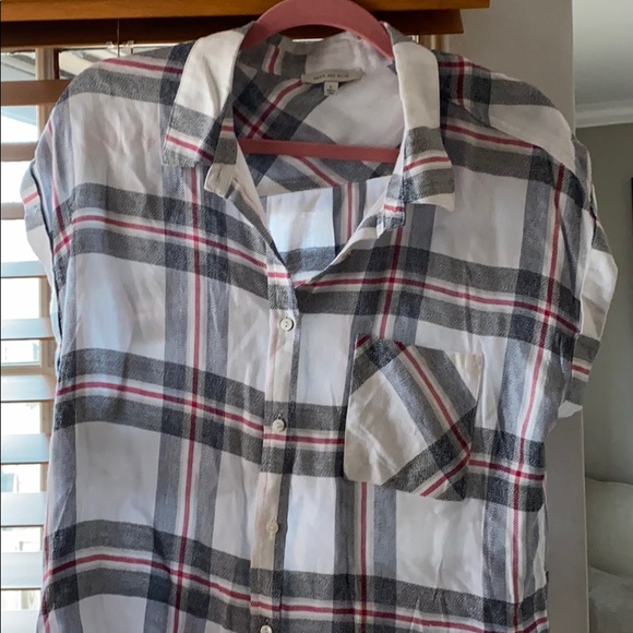 Plaid short sleeve button down shirt - Picture 3 of 3